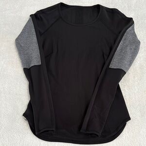 Lululemon Athletica Black and Gray Long Sleeve Fitted Tee